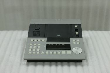 Купить CD/DVD/MD дека STUDER D-730