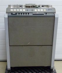 Купить Катушечный магнитофон STUDER J37