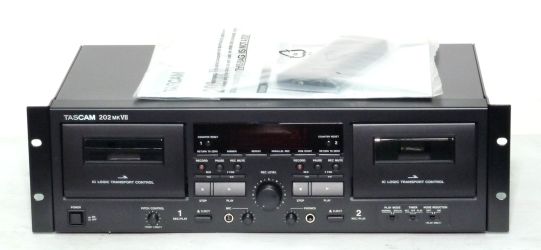 Купить Магнитофон (кассетная дека) TASCAM 202mk VII
