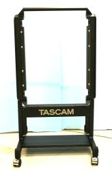 Купить Катушечный магнитофон стойка TASCAM