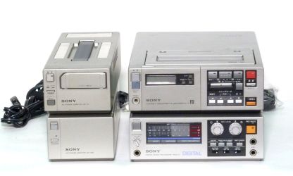 Купить Видеомагнитофон / Камера SONY SL-F1